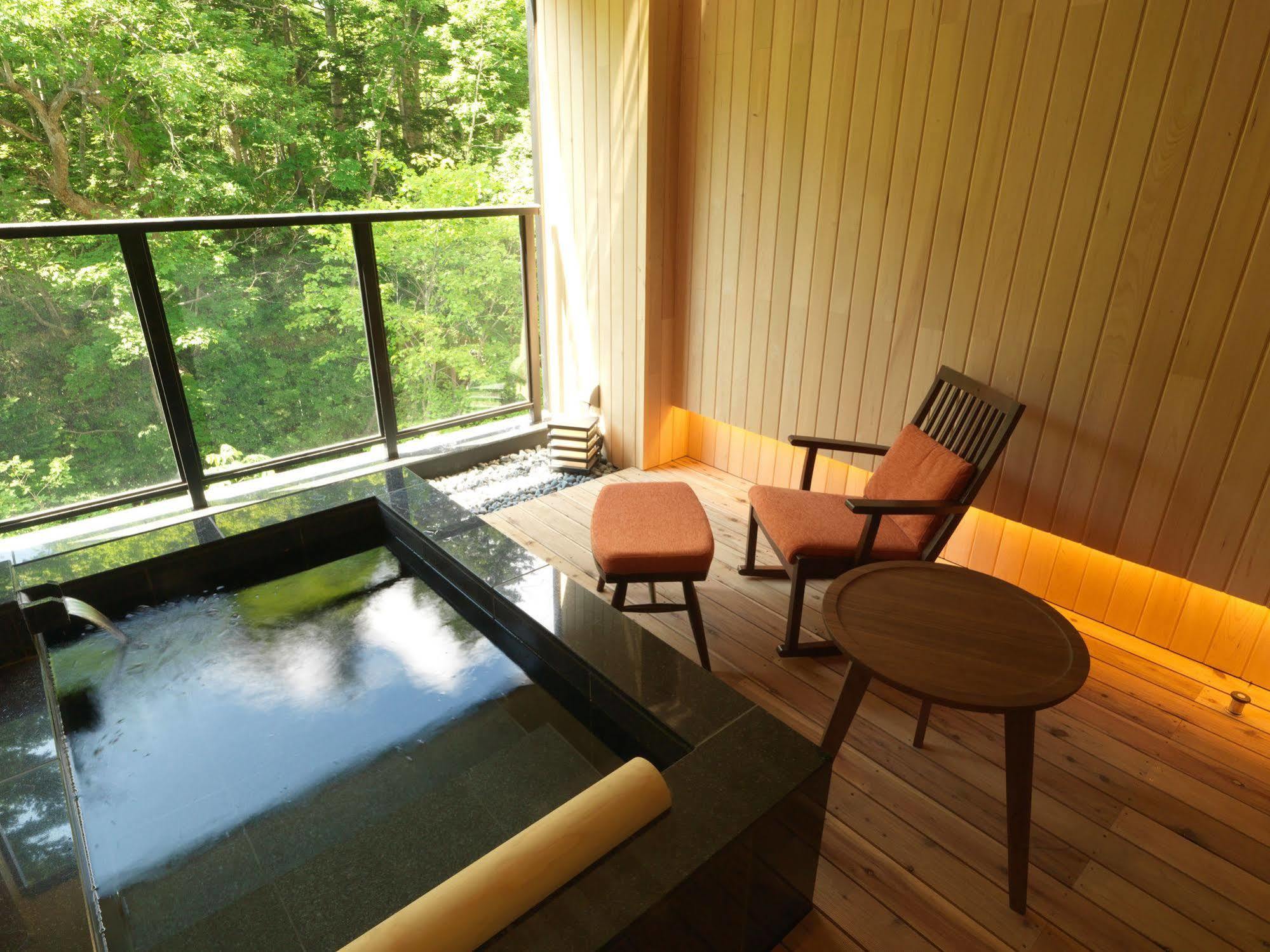 Niseko Konbu Onsen Tsuruga Moku-No-Sho Hotell Exteriör bild