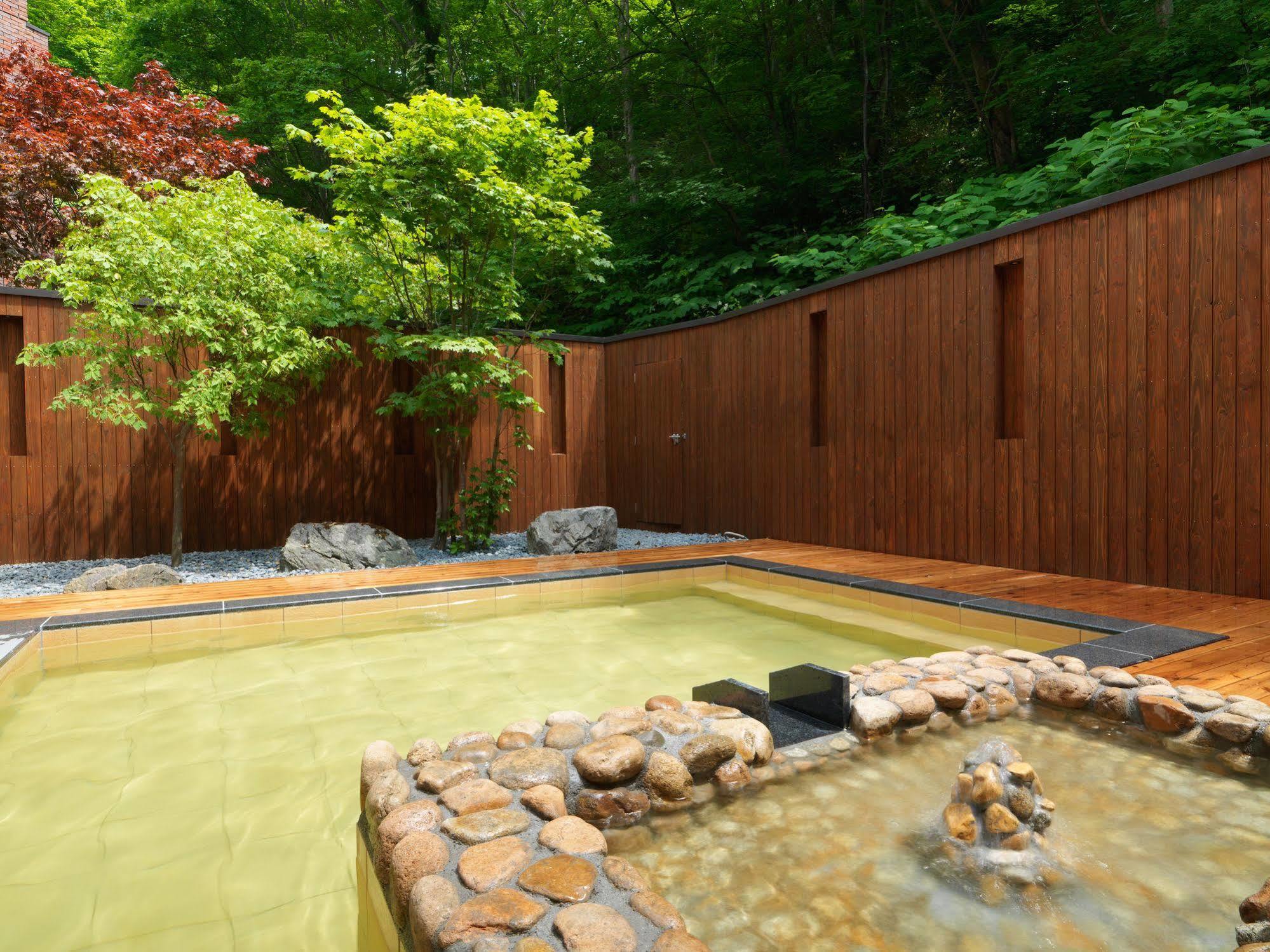 Niseko Konbu Onsen Tsuruga Moku-No-Sho Hotell Exteriör bild