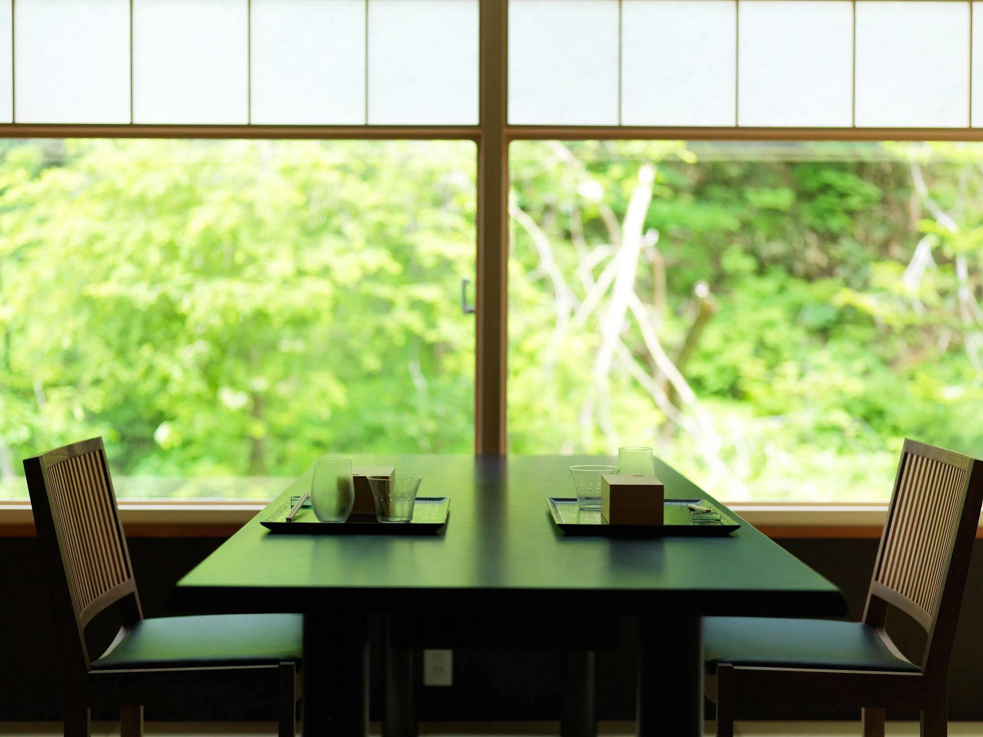 Niseko Konbu Onsen Tsuruga Moku-No-Sho Hotell Exteriör bild