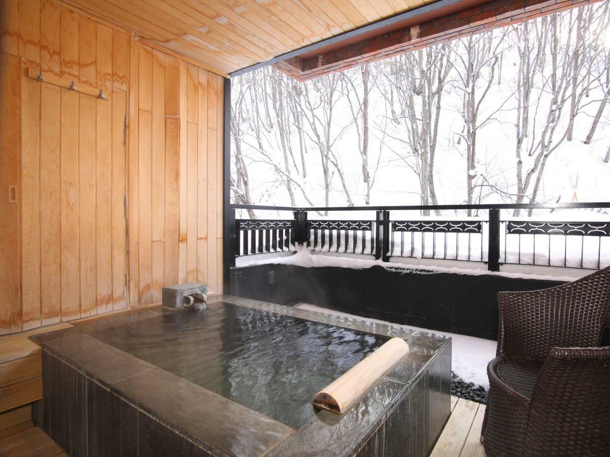 Niseko Konbu Onsen Tsuruga Moku-No-Sho Hotell Exteriör bild