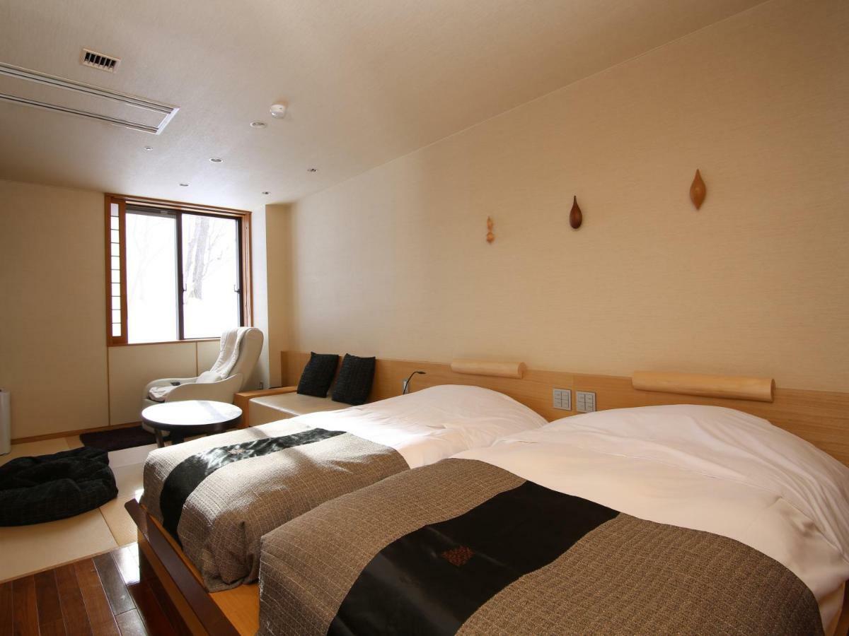 Niseko Konbu Onsen Tsuruga Moku-No-Sho Hotell Exteriör bild